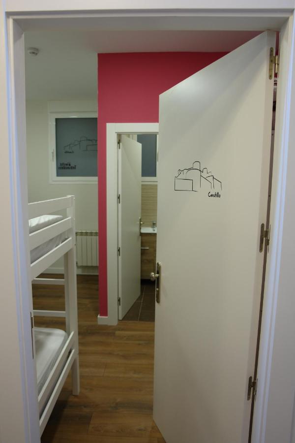 Hostel Trovadores Бургос Екстер'єр фото