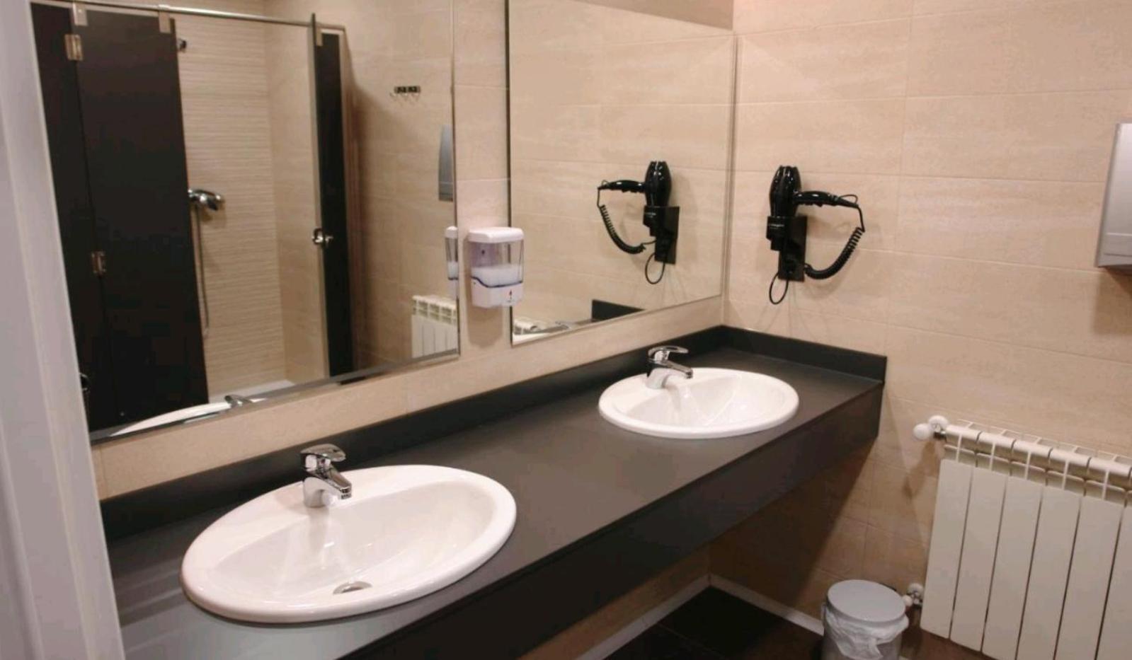 Hostel Trovadores Бургос Екстер'єр фото
